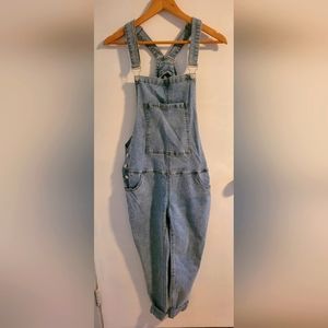 Maternity overalls
